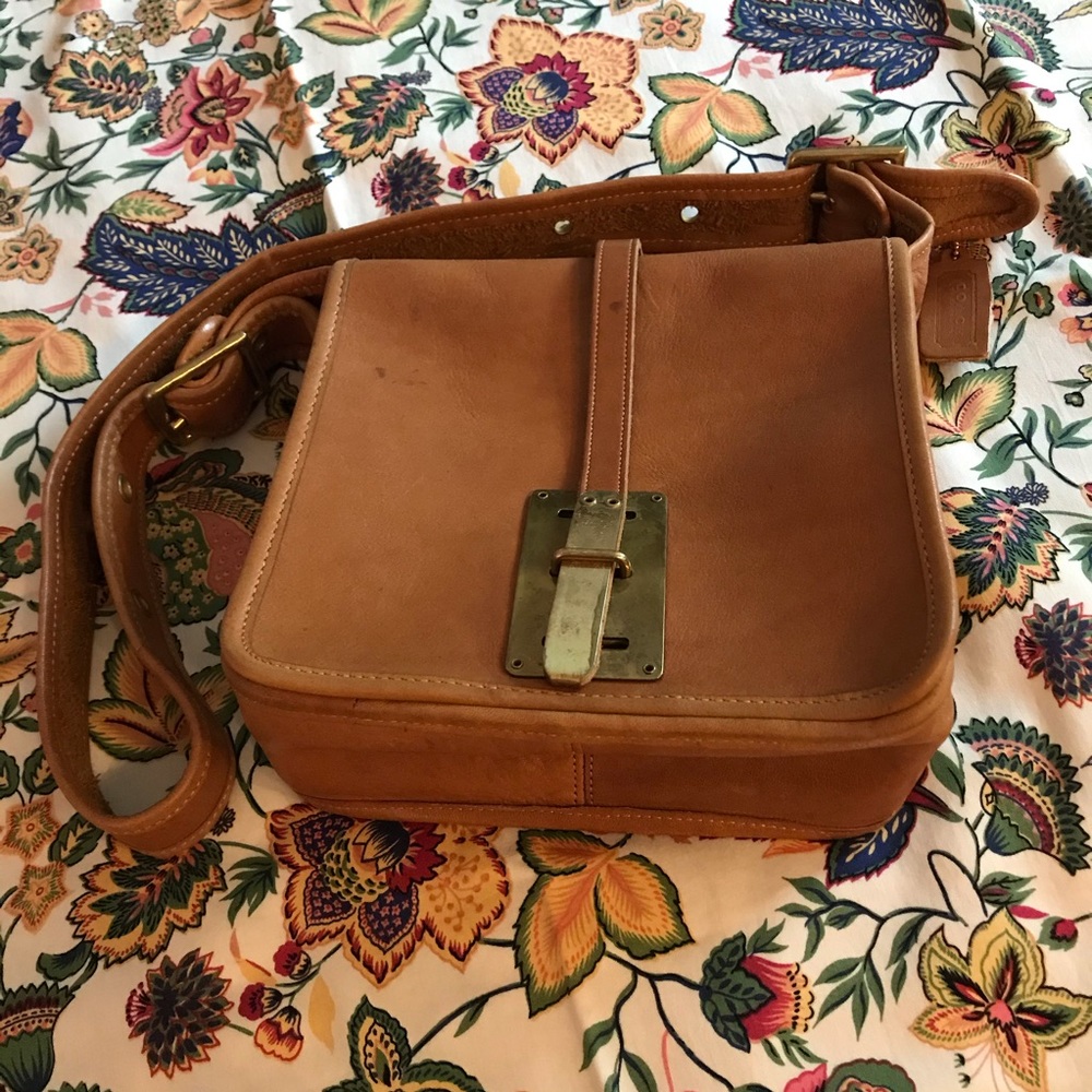 Vintage Coach Pre-Creed Brass Hasp Courier